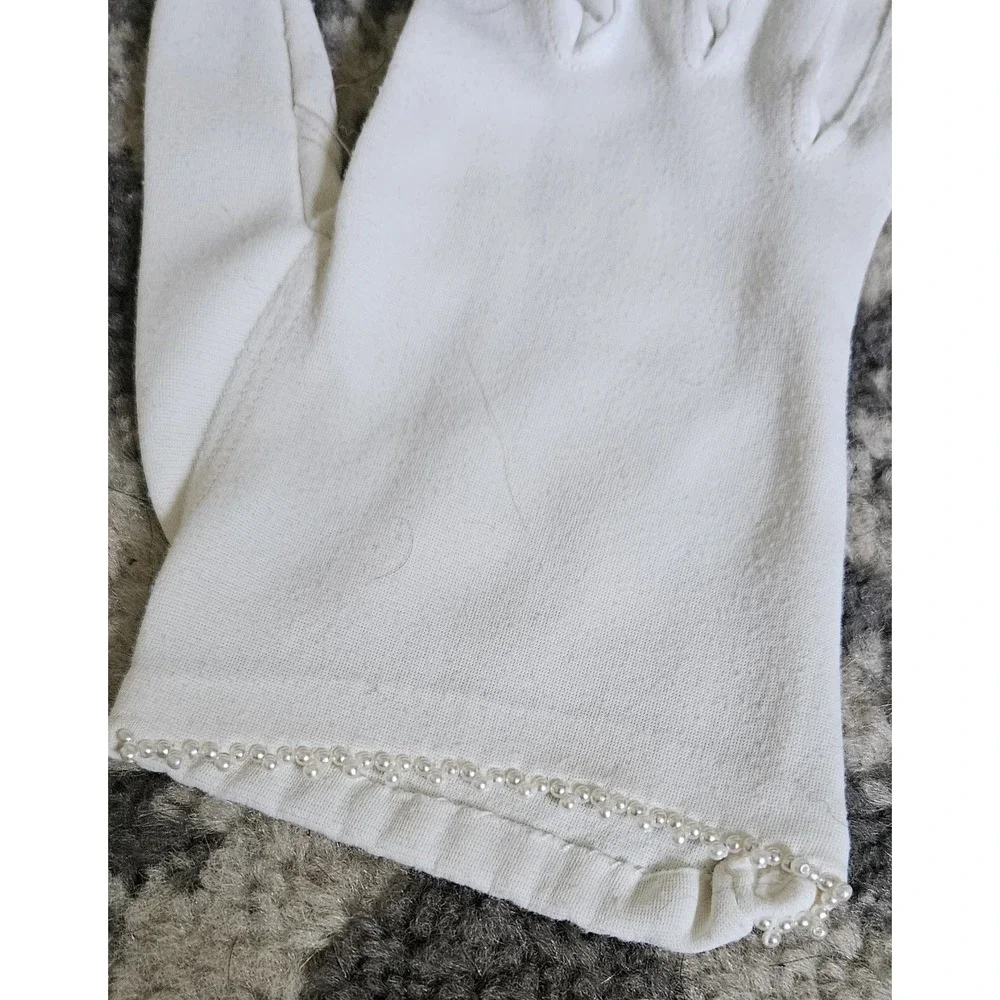 Vintage 1950s White Nylon Gloves with Beaded Hem